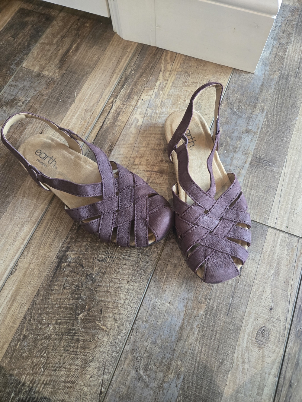 Earth Origins Womens 8M Purple Leather Woven Slingback Comfort Sandals
